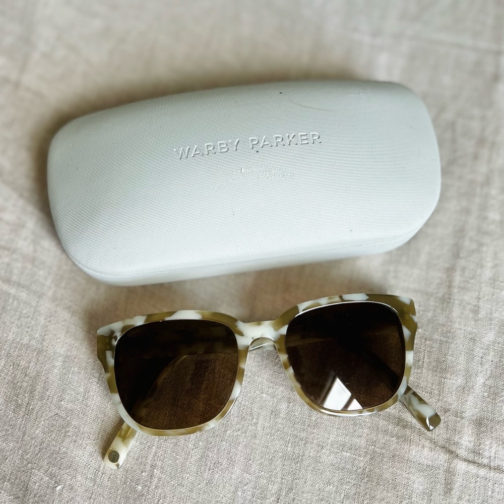 Warby Parker Boyd Light tortoise sunglasses - Defective Lenses AS IS